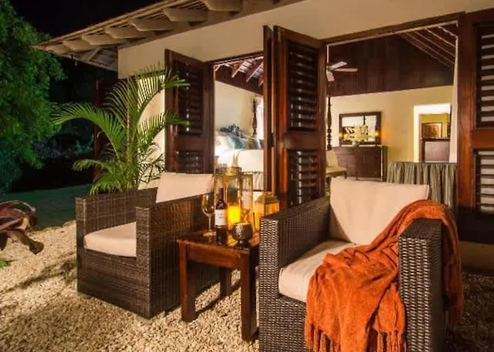 Apartment Hospitality Expert Half Hill 3br Pool